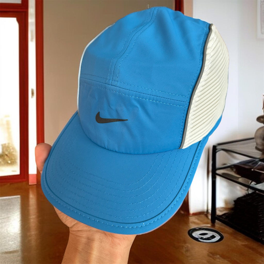 Casquette Nike bleu ciel Référence 12