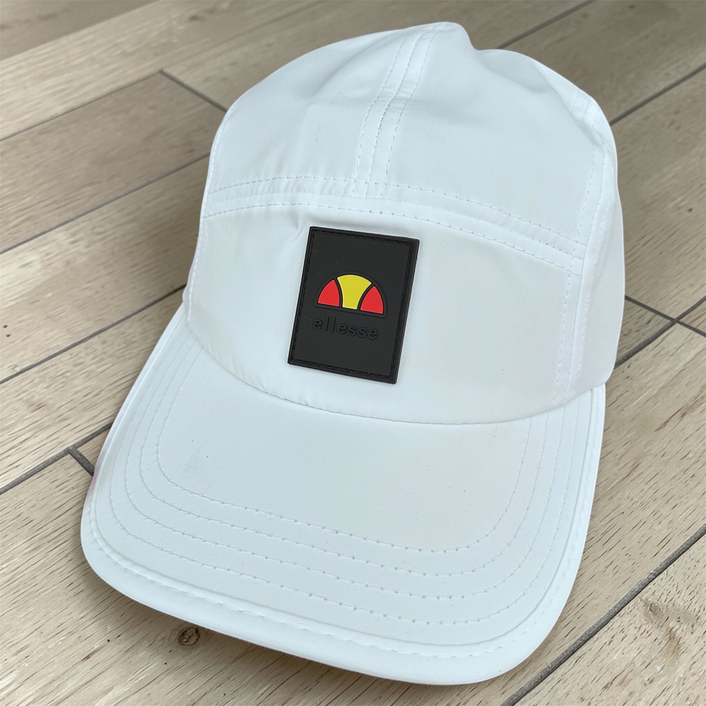 Casquette Ellesse blanche